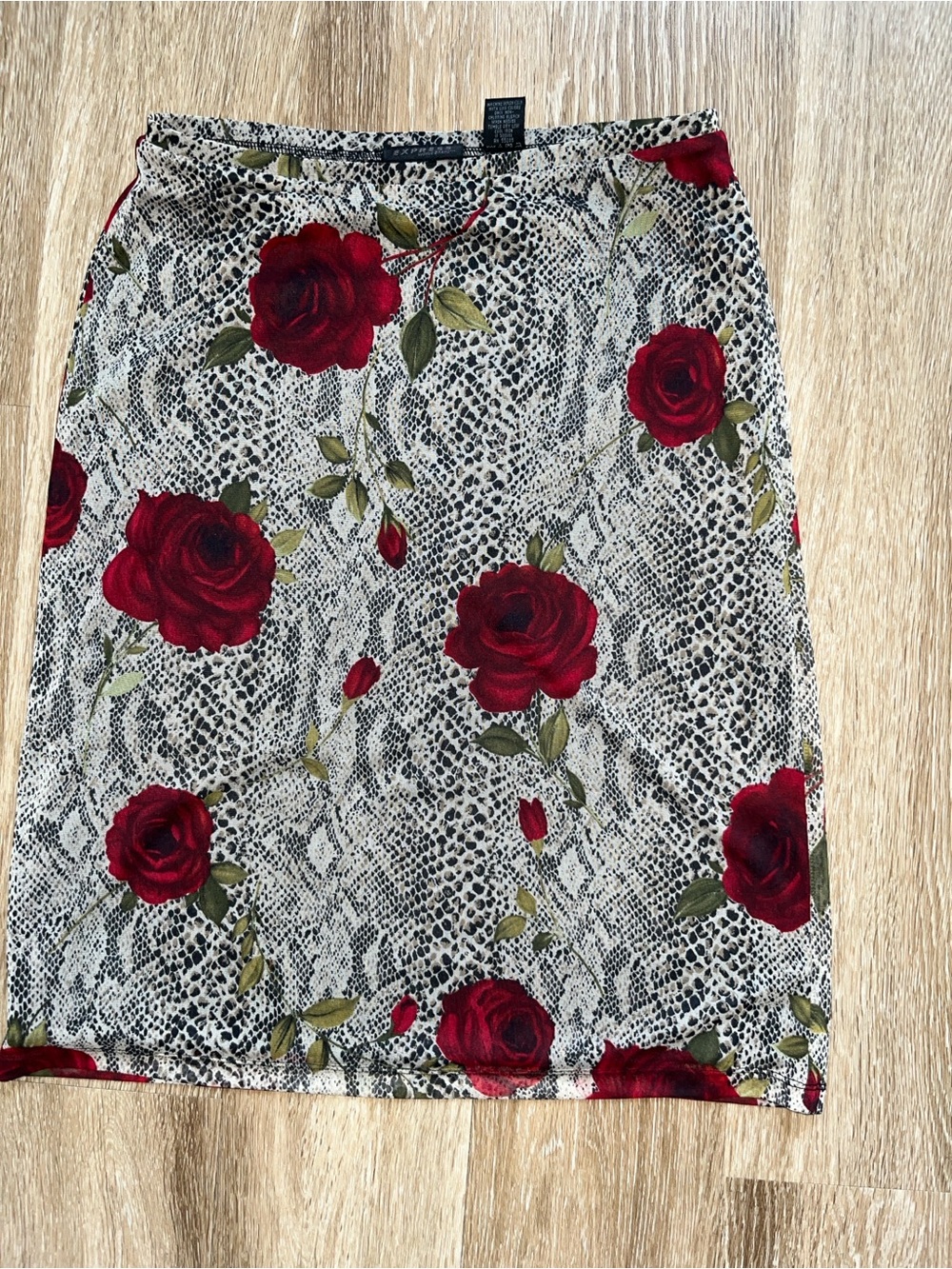 Express Red Rose Print Pencil Skirt